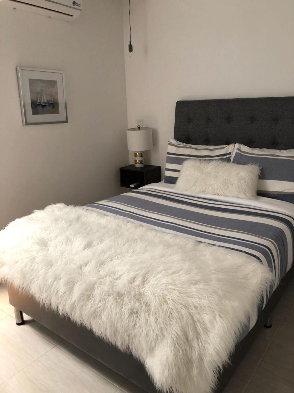 Dona Maria Hotel Boutique Ocana Екстер'єр фото
